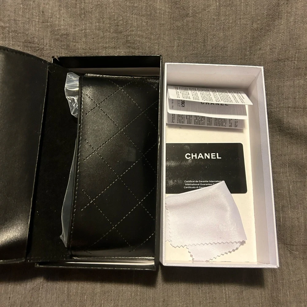 Women’s CHANEL Oval Sunglasses NEW